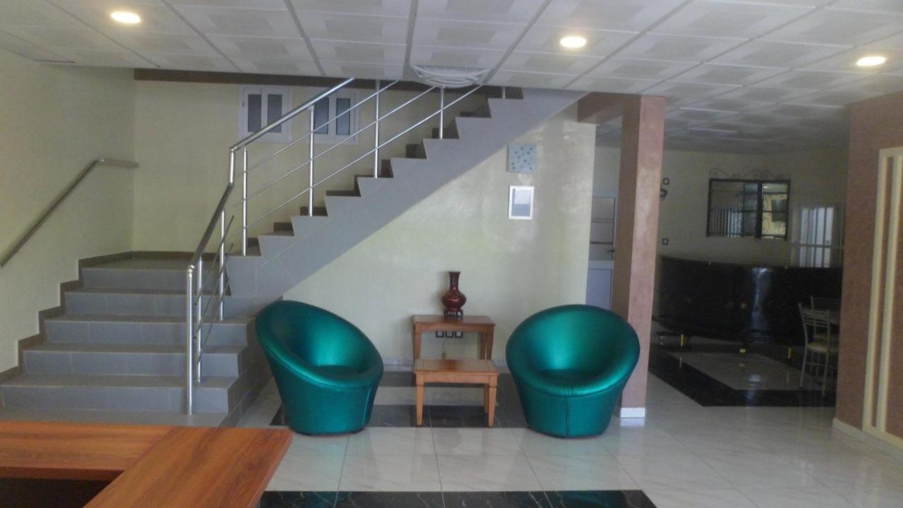 Benin City Center Hotel Котону Экстерьер фото